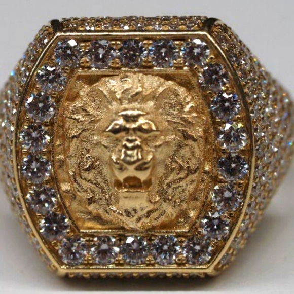 Jewelry - Picture 1 of 2